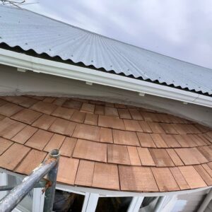 Natural Cedar Shingles for Bay Window and Dormer Roof