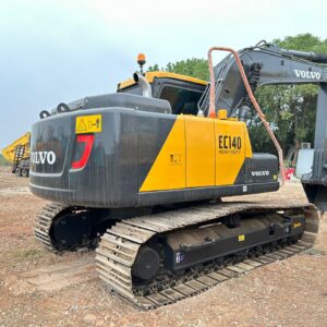 Volvo 14-Ton Excavator (2023) – Low Hours, Ready for Work