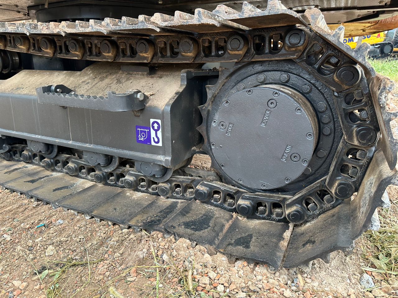 Volvo 14-Ton Excavator (2023) – Low Hours, Ready for Work - Image 8