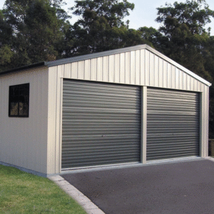 Large Double Garage with 2.7m Height
